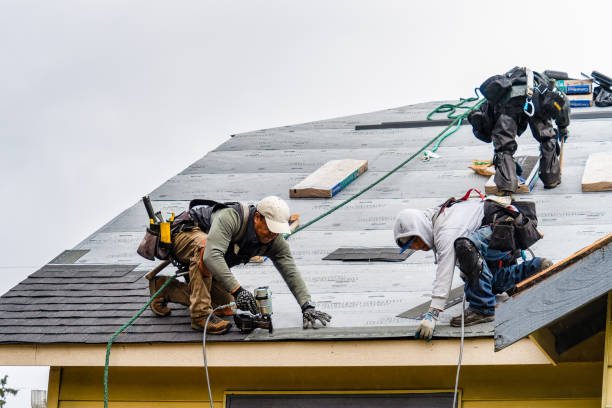 Professional Gutter Installation technician working in Avon, IL